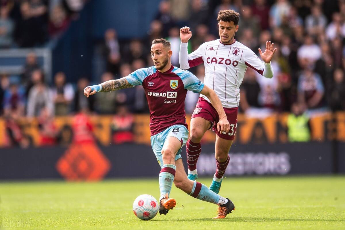 迪马：罗马还在就拉斯帕多里和马竞谈判，球员尚未明确表态