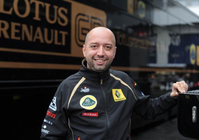 [中超]刘若钒禁区内得球回做 维塔尔远射建功